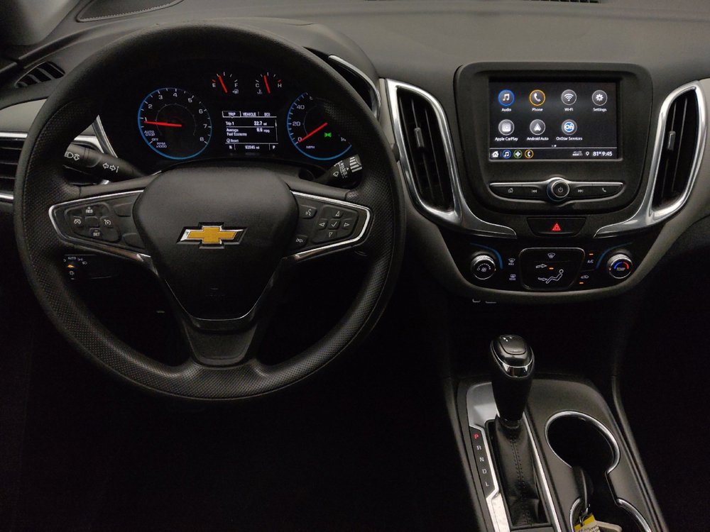 Used 2019 Chevrolet Equinox LS FWD image 22