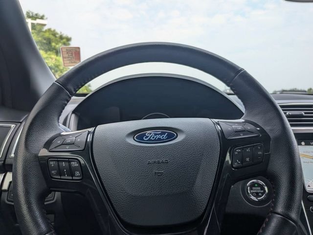 Used 2018 Ford Explorer Sport w/ Equipment Group 401A AWD/4WD image 28