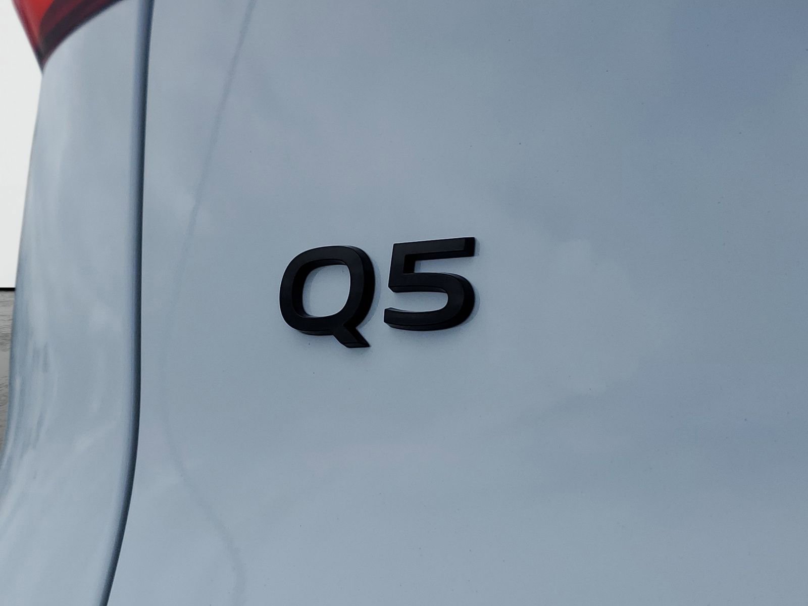 New 2025 Audi Q5 Premium Plus AWD/4WD image 8