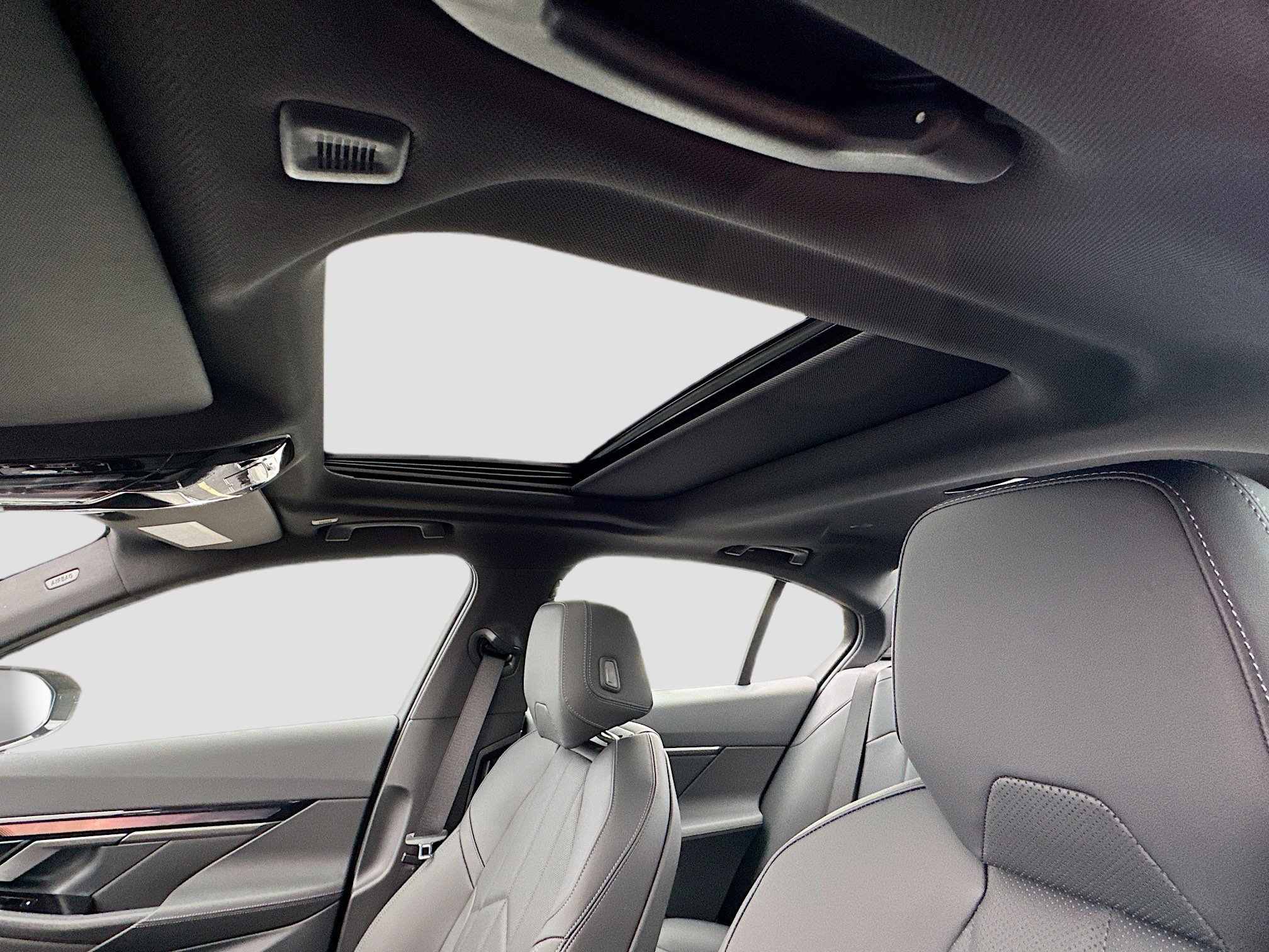 New 2026 BMW 530i w/ M Sport Package image 16