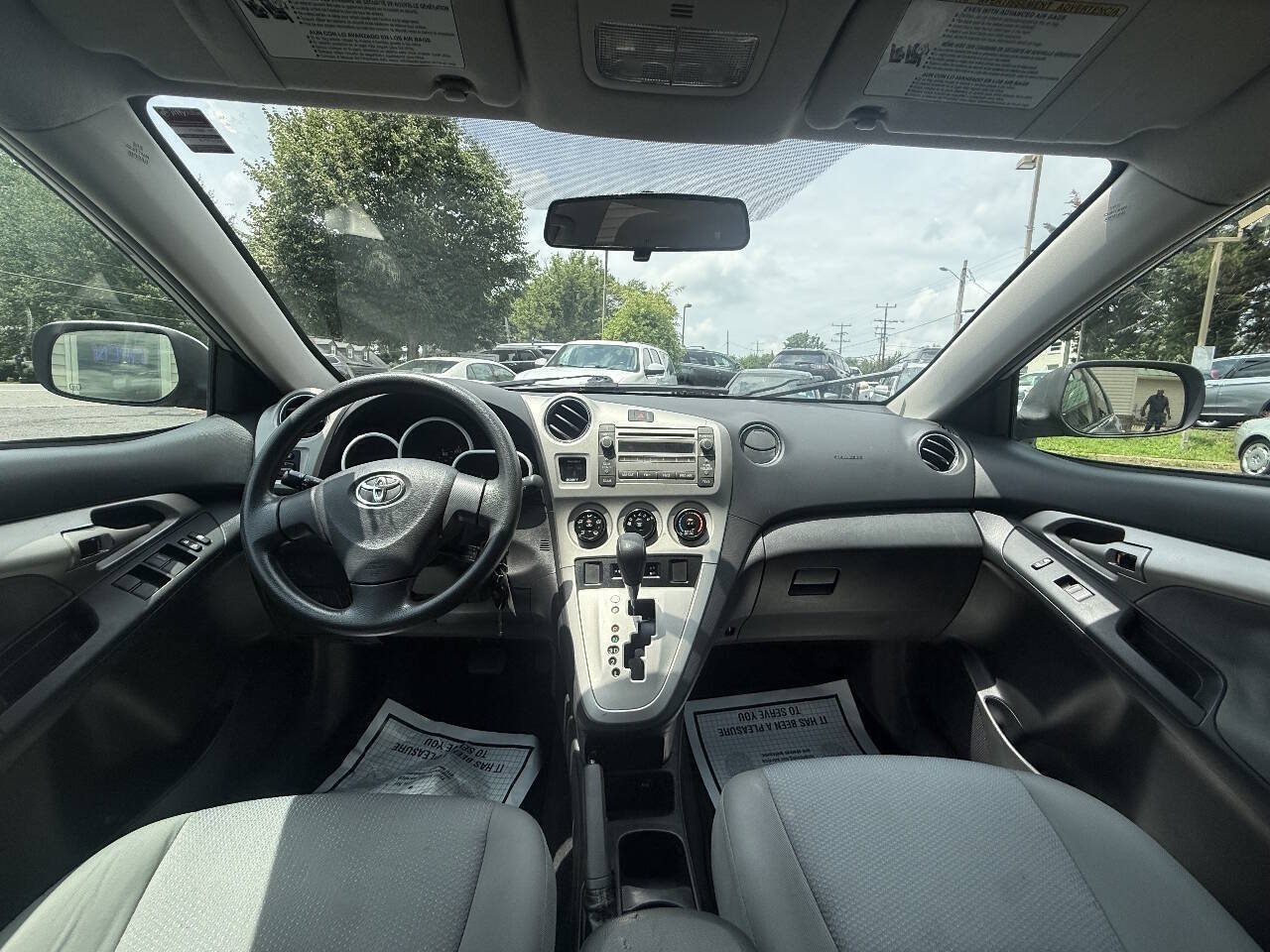 Used 2009 Toyota Matrix w/ PWR Pkg FWD image 16