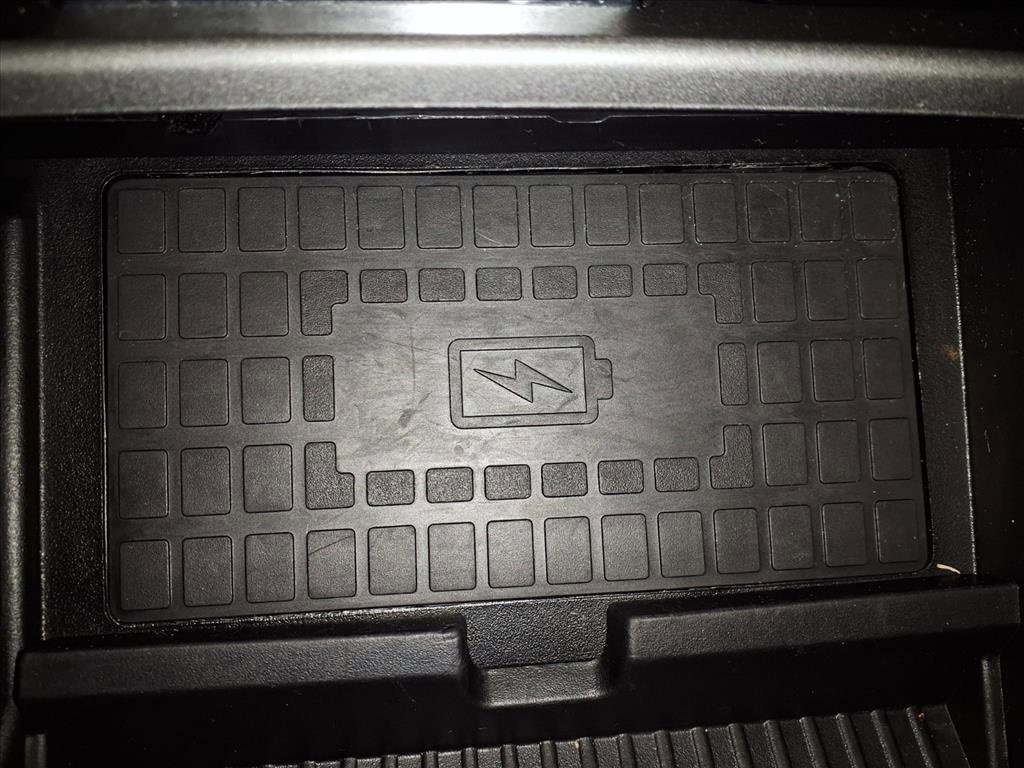 Used 2021 Ford Expedition XLT image 24