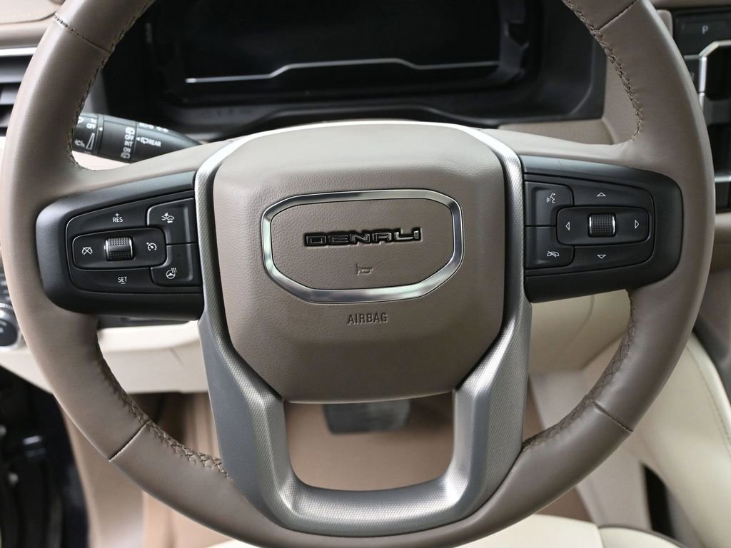 Used 2023 GMC Yukon XL Denali w/ Max Trailering Package image 17