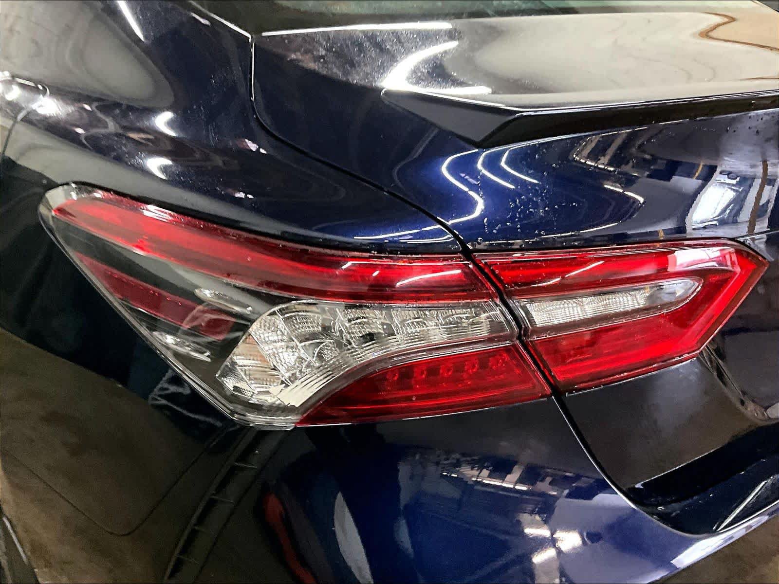 Used 2022 Toyota Camry XSE FWD image 30
