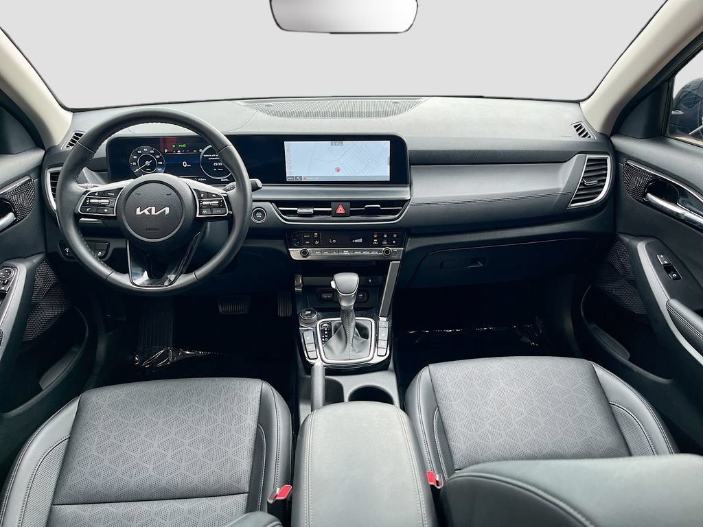 Used 2024 Kia Seltos EX AWD/4WD image 24