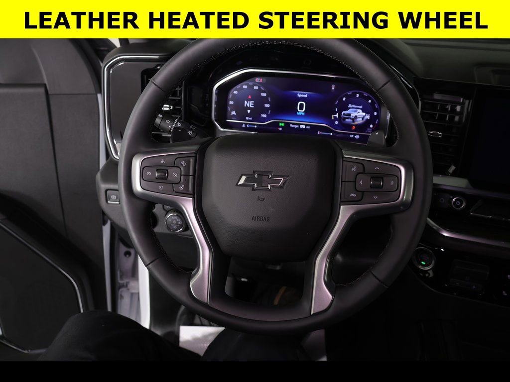 Used 2025 Chevrolet Silverado 1500 LT Trail Boss w/ Dark Appearance Package image 9