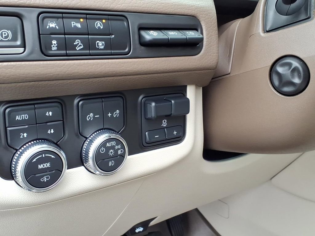 Certified 2023 GMC Yukon Denali w/ Max Trailering Package image 7