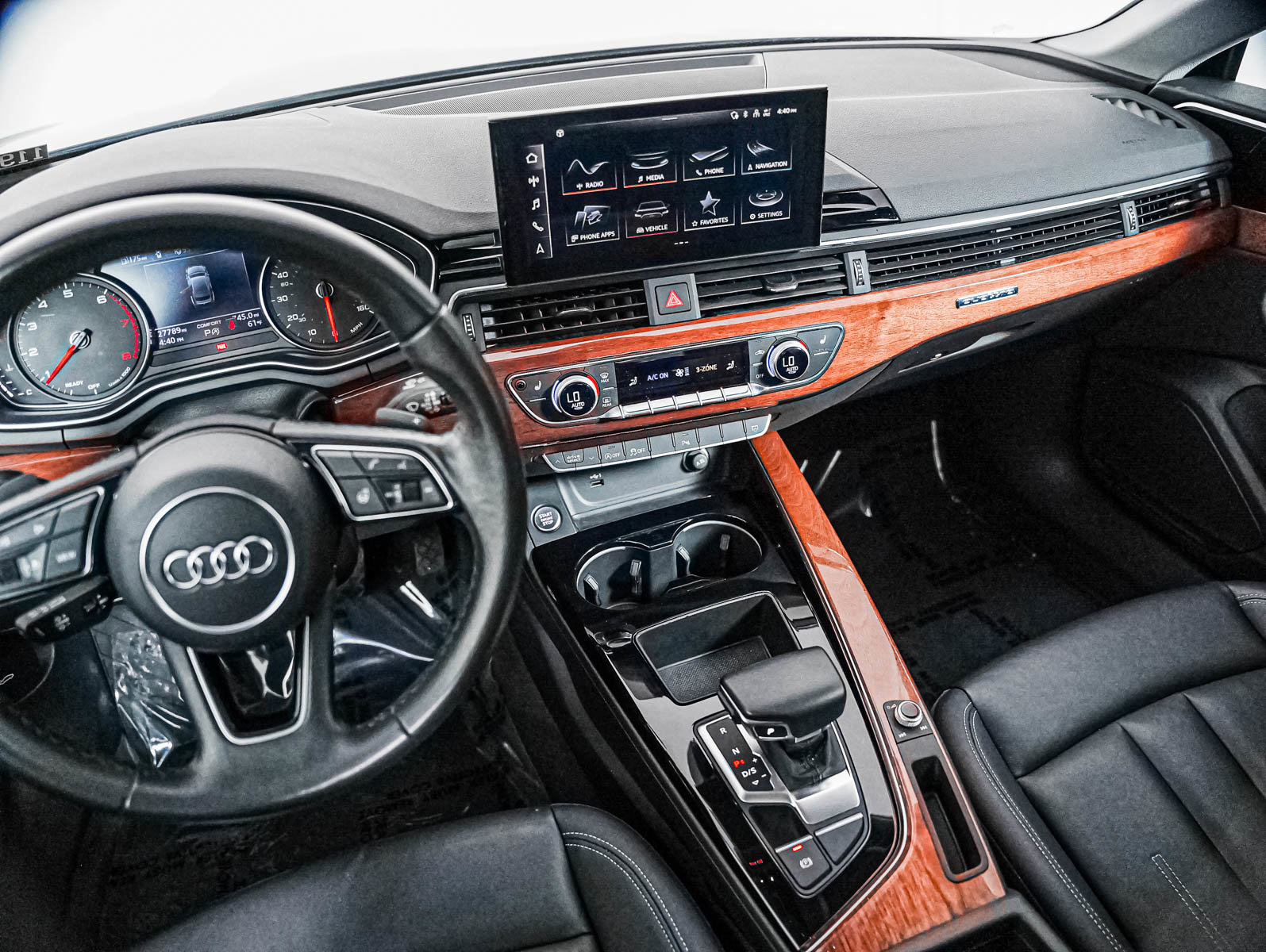 Used 2023 Audi A5 2.0T Premium w/ Convenience Package AWD/4WD image 17