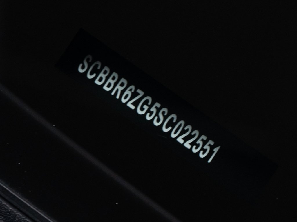 Used 2025 Bentley Flying Spur Plug-In Hybrid image 53