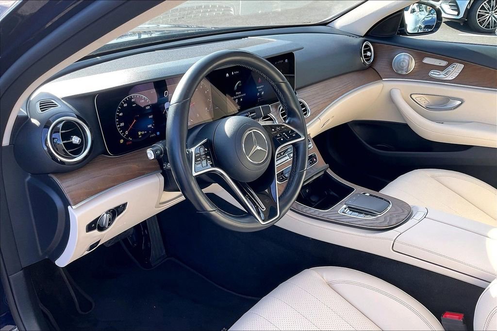 Used 2021 Mercedes-Benz E 350 4MATIC Sedan image 11