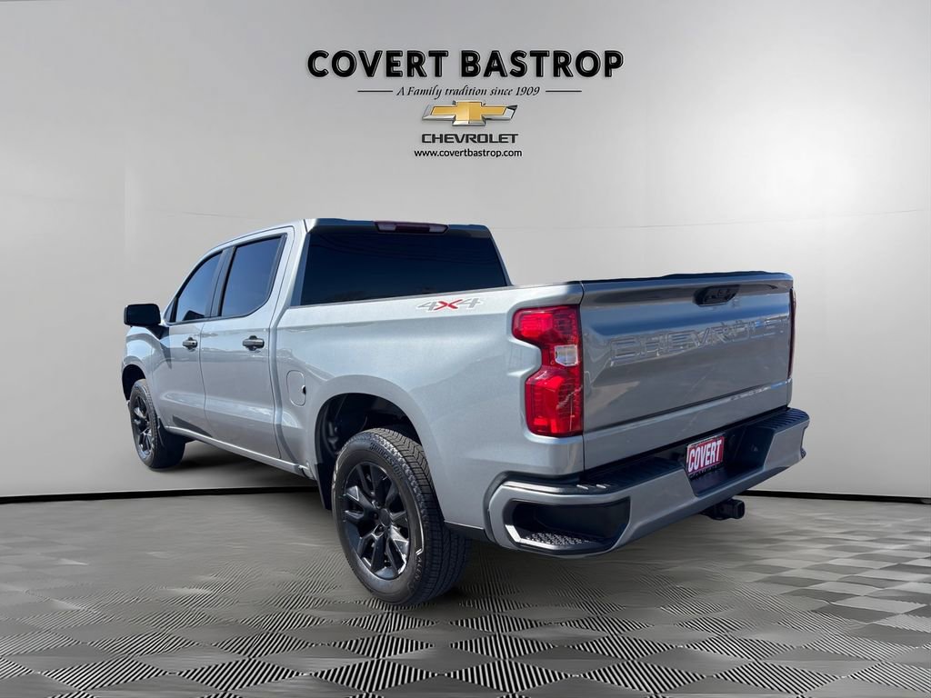Used 2025 Chevrolet Silverado 1500 Custom image 4