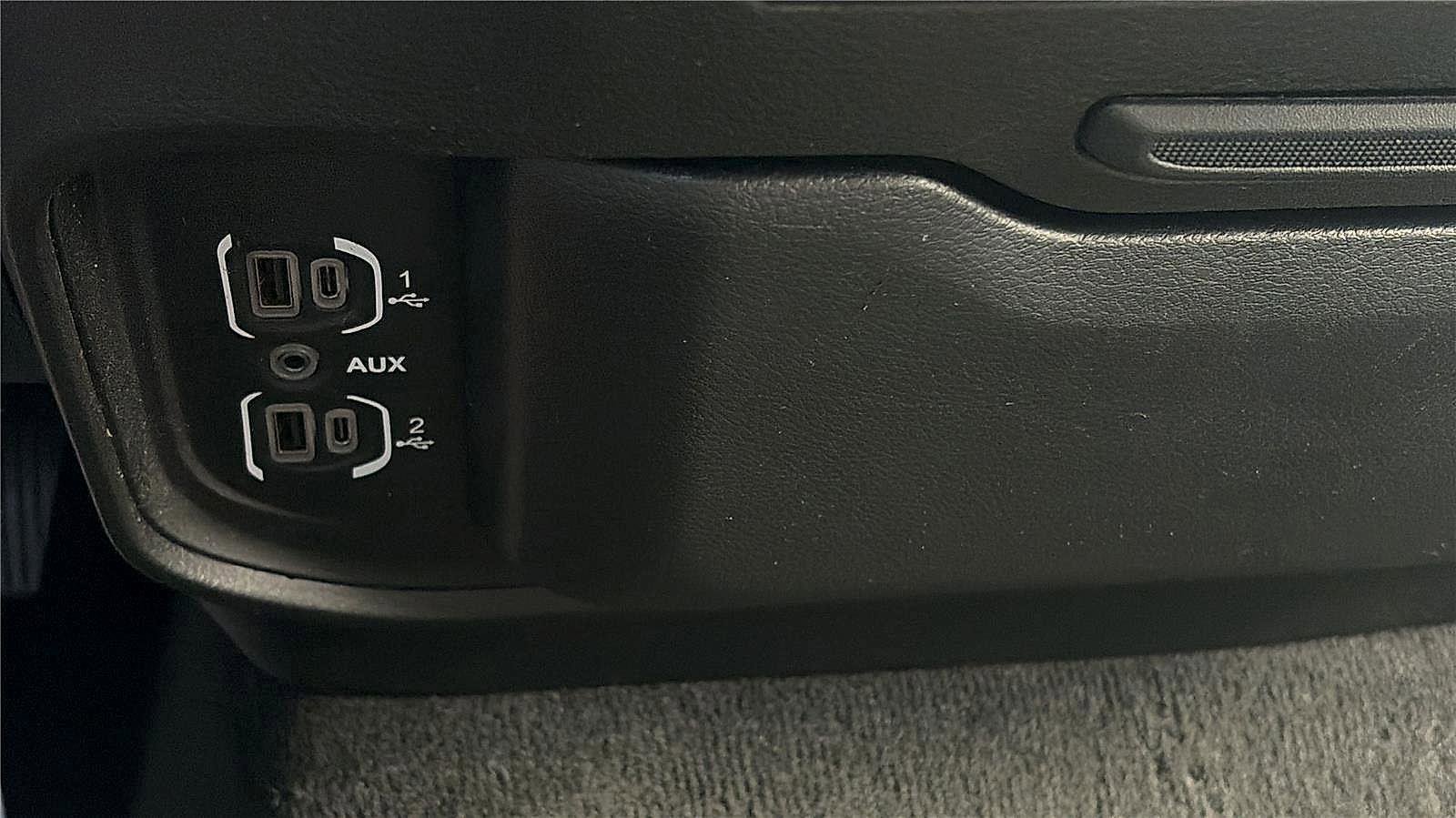 Used 2021 RAM 1500 Big Horn image 13