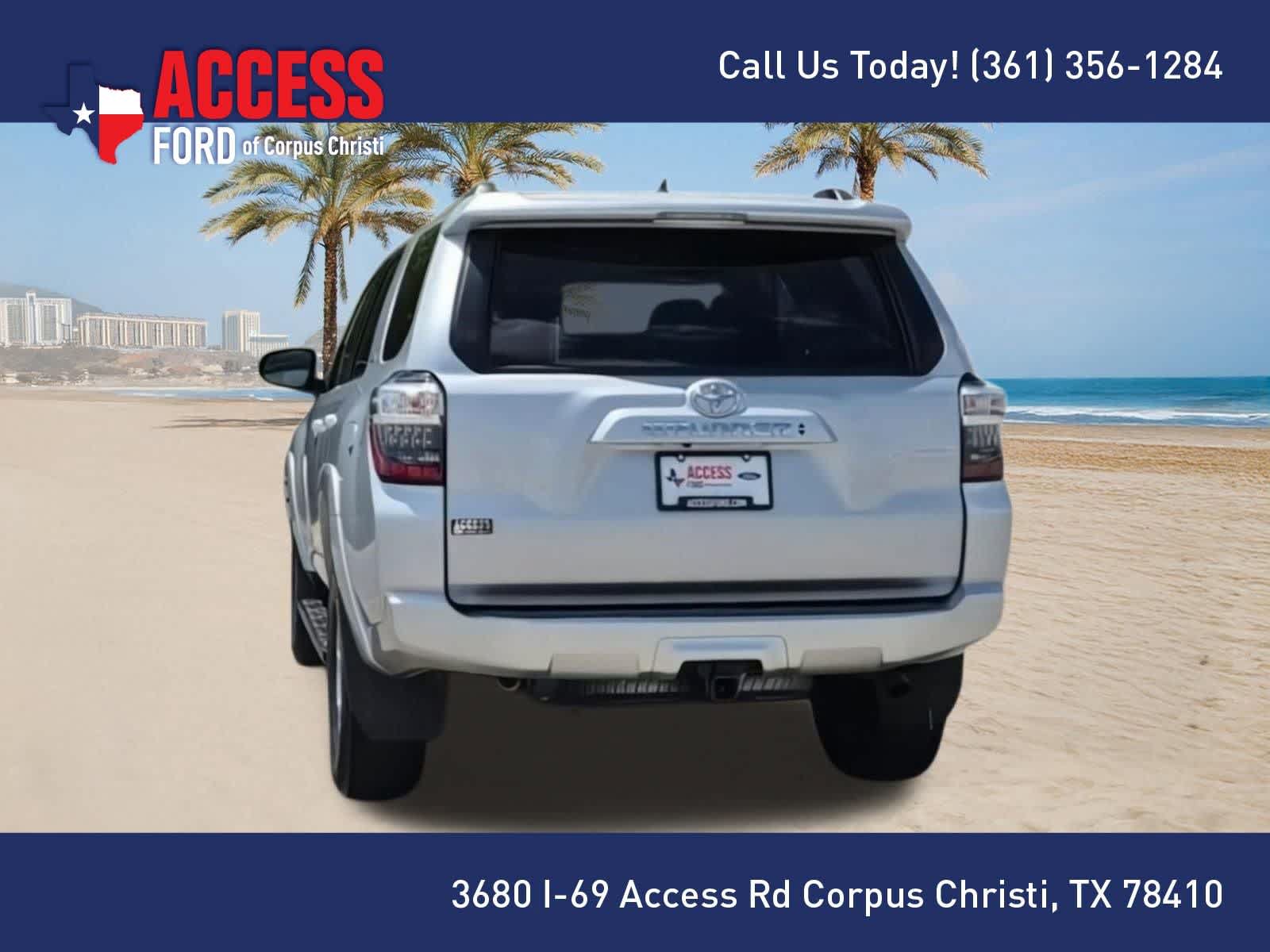 Used 2022 Toyota 4Runner SR5 AWD/4WD image 7