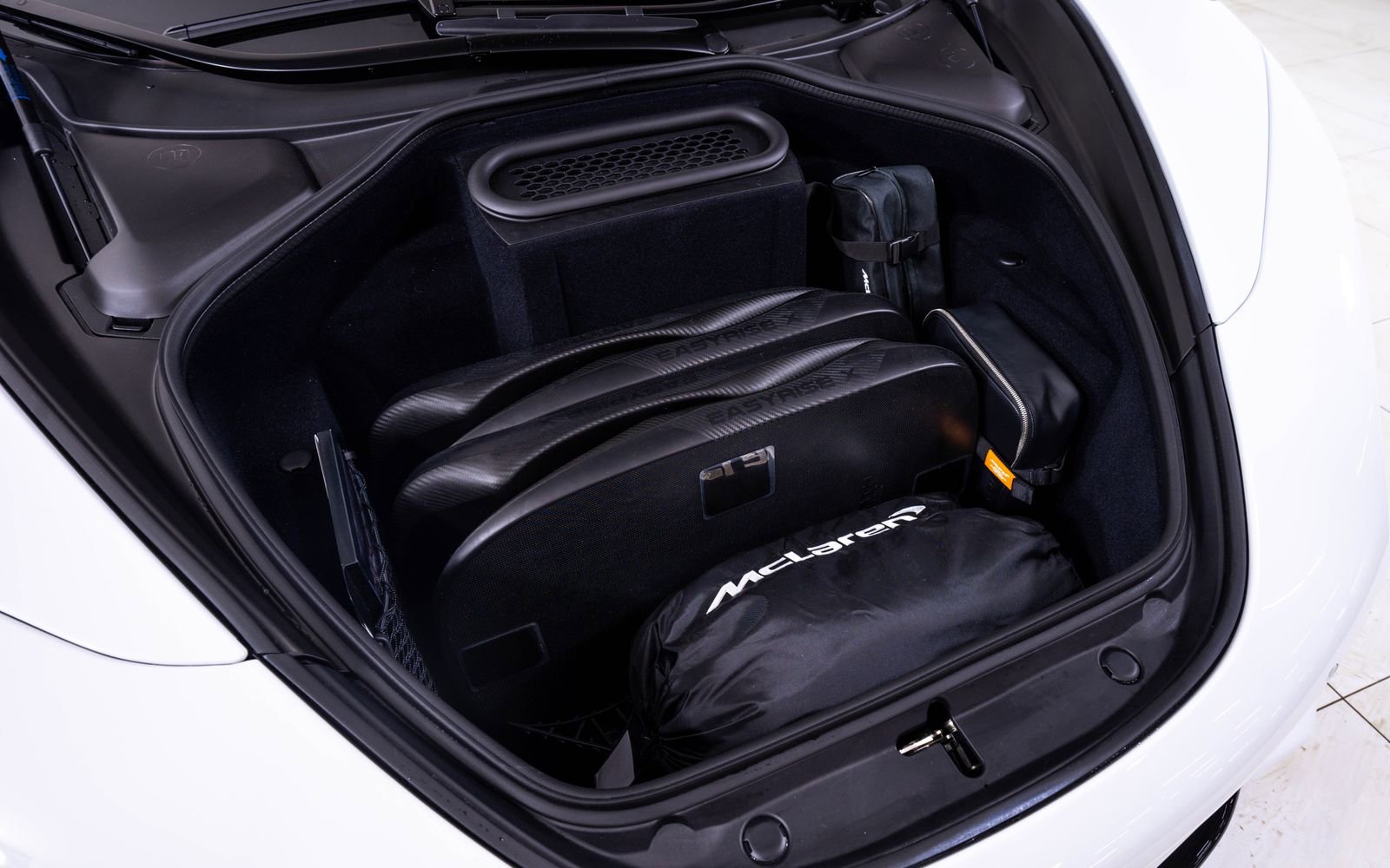 New 2027 McLaren 750S Spider RWD image 28