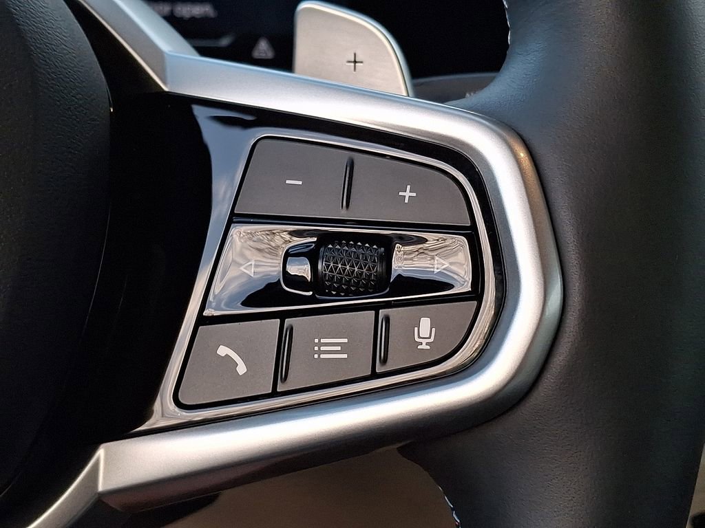 Certified 2025 BMW 440i xDrive Convertible w/ Premium Package image 18