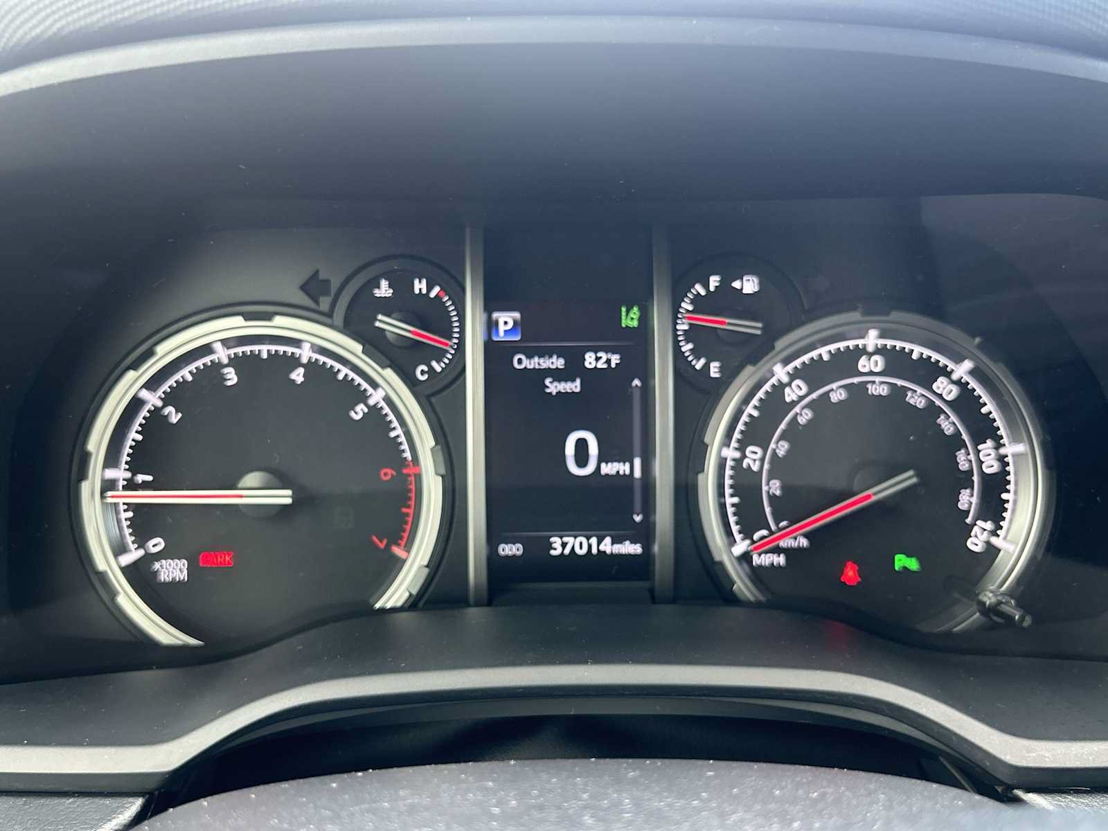 Used 2023 Toyota 4Runner Limited RWD image 10