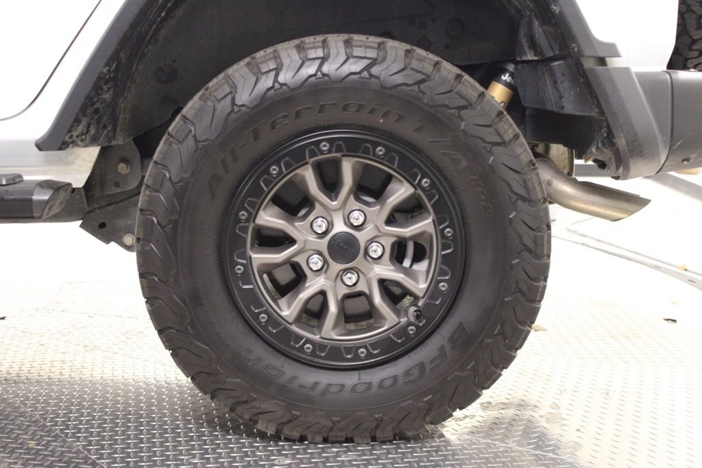 Used 2022 Jeep Wrangler Unlimited Rubicon w/ Trailer Tow Package image 11