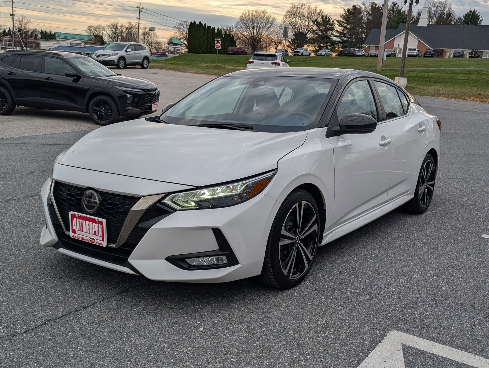 Used 2023 Nissan Sentra SR w/ Electronics Package image 7