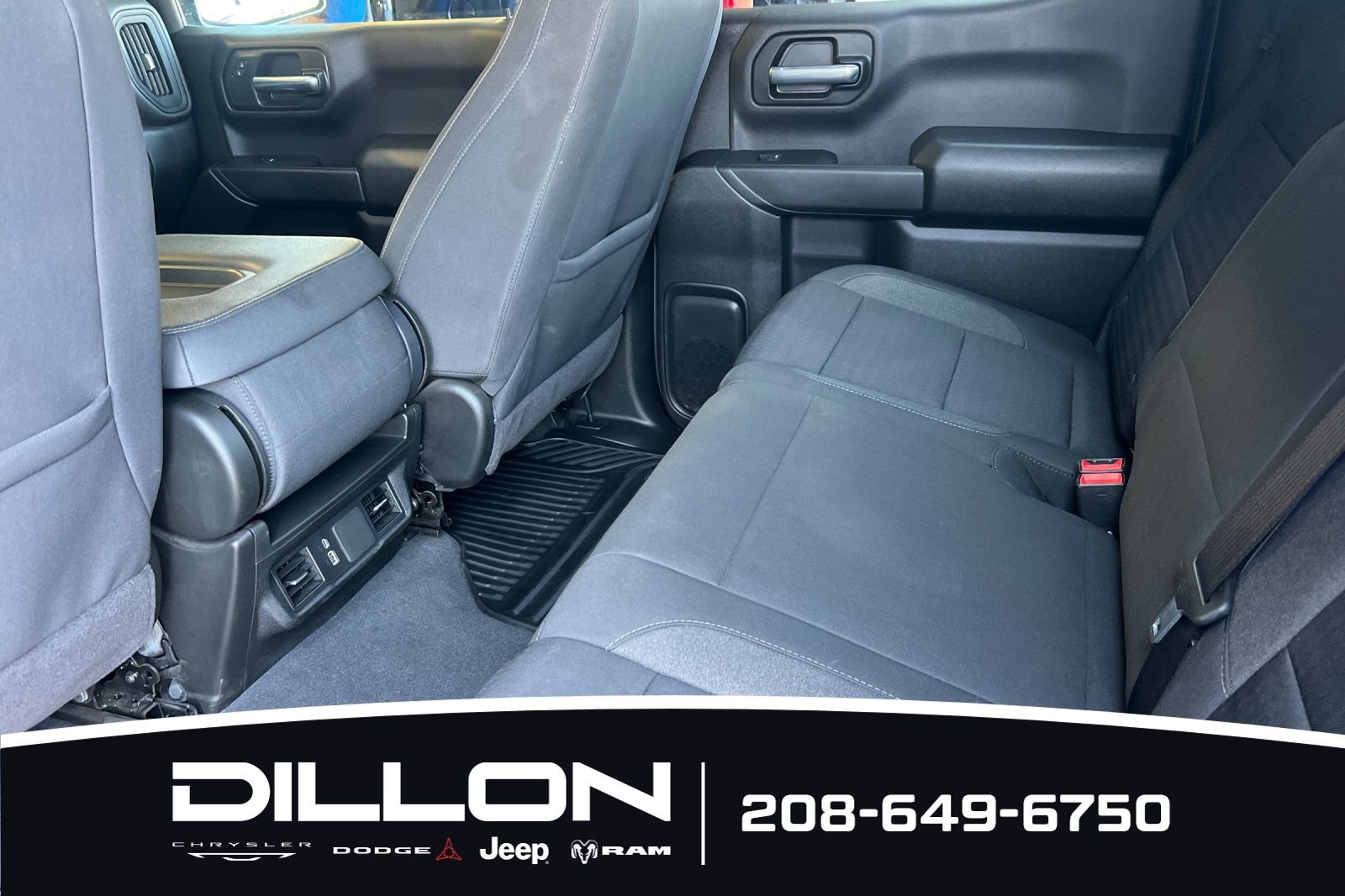 Used 2025 Chevrolet Silverado 1500 Custom Trail Boss AWD/4WD image 12