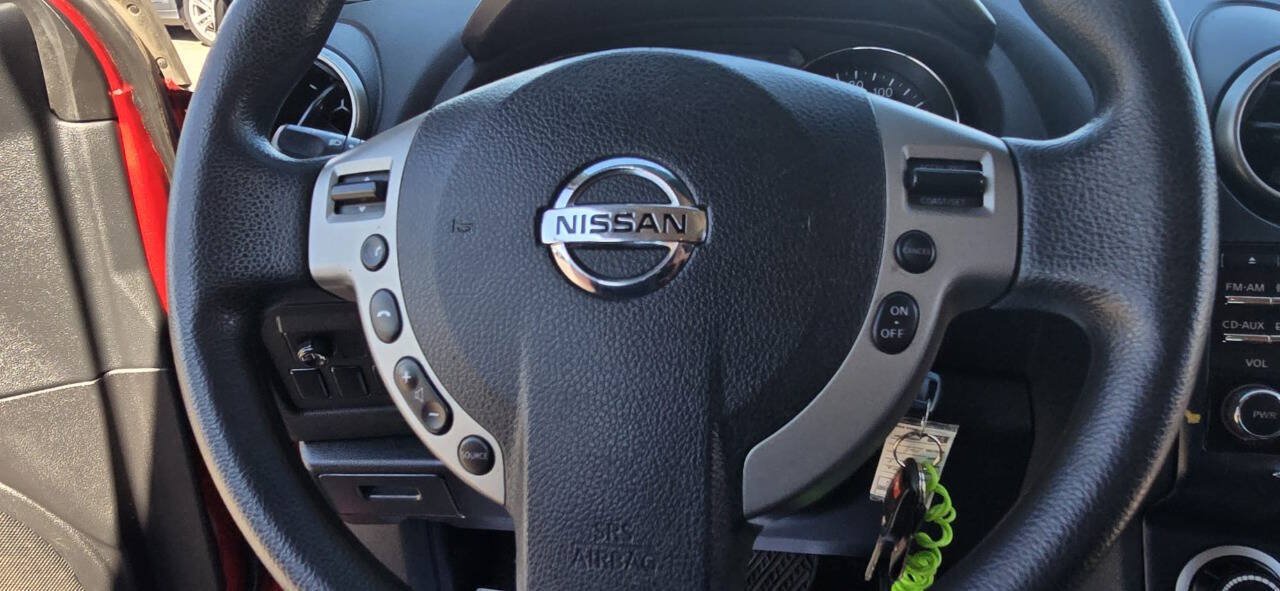Used 2014 Nissan Rogue S w/ Convenience Package FWD image 36