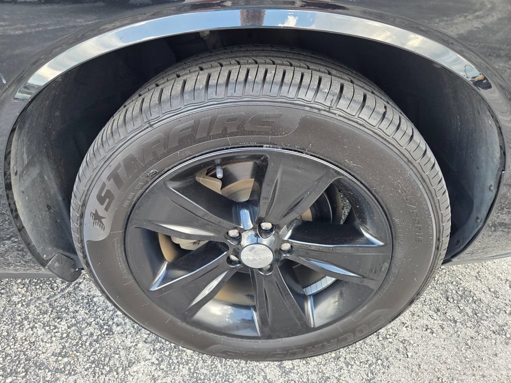 Certified 2019 Dodge Challenger SXT RWD image 16