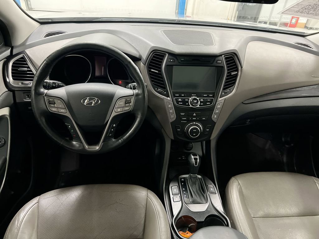Used 2015 Hyundai Santa Fe Limited w/ Option Group 04 AWD/4WD image 10