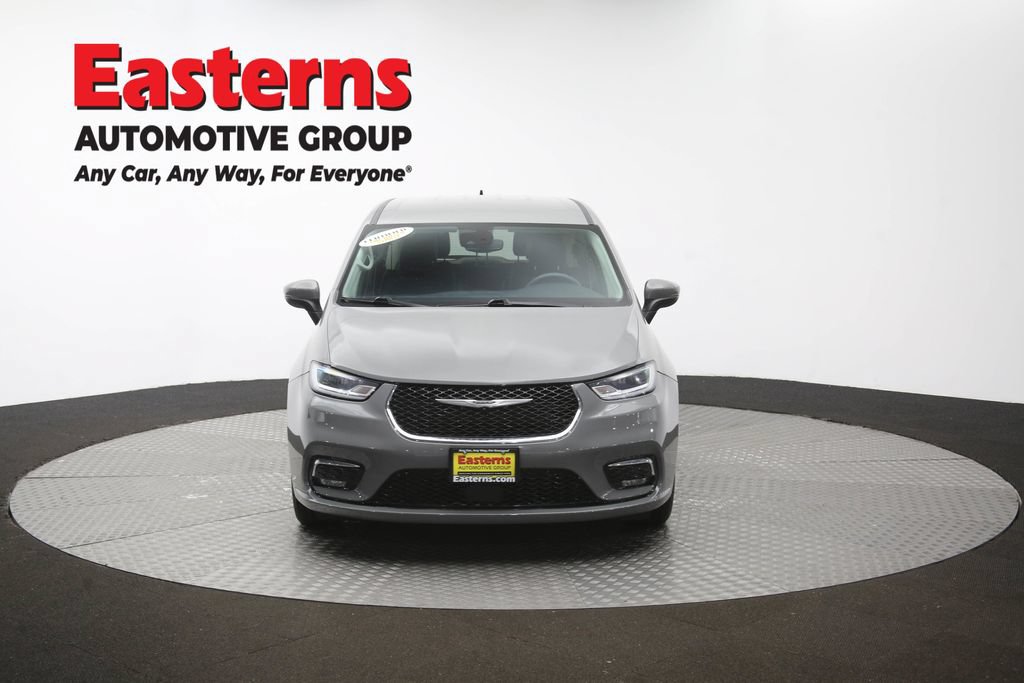 Used 2023 Chrysler Pacifica Touring-L FWD image 53