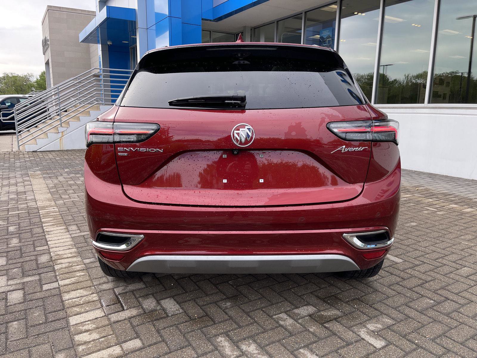 Used 2023 Buick Envision Avenir AWD/4WD image 4