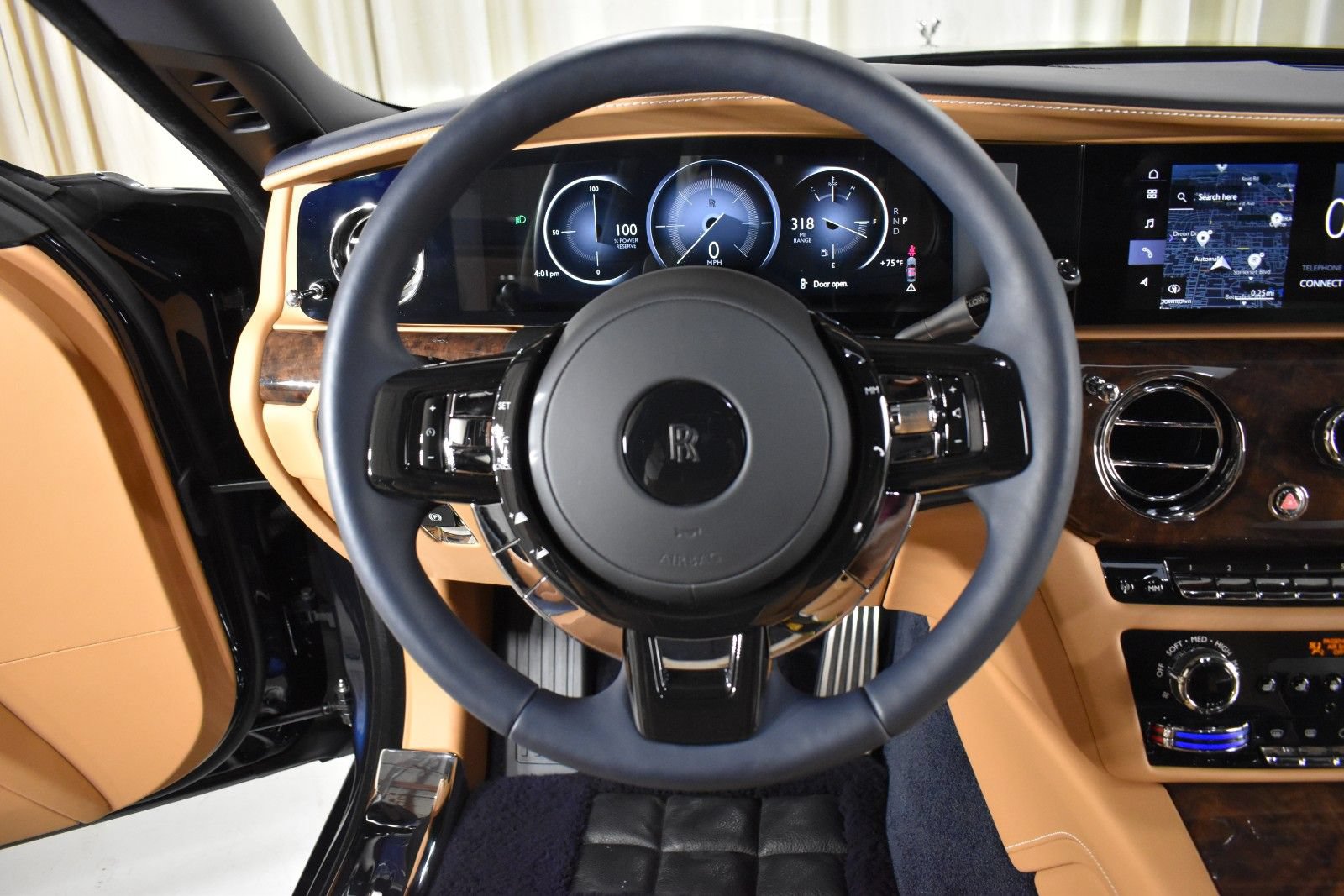 Certified 2025 Rolls-Royce Ghost AWD/4WD image 14