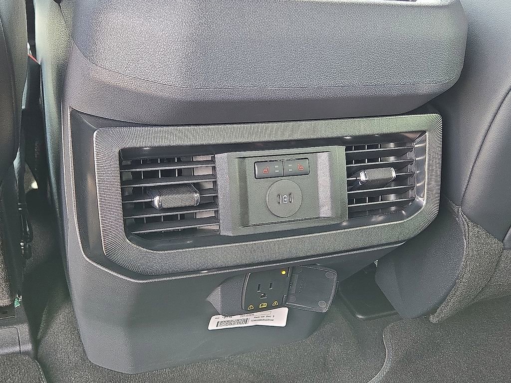 Used 2026 Ford F250 Lariat AWD/4WD image 17