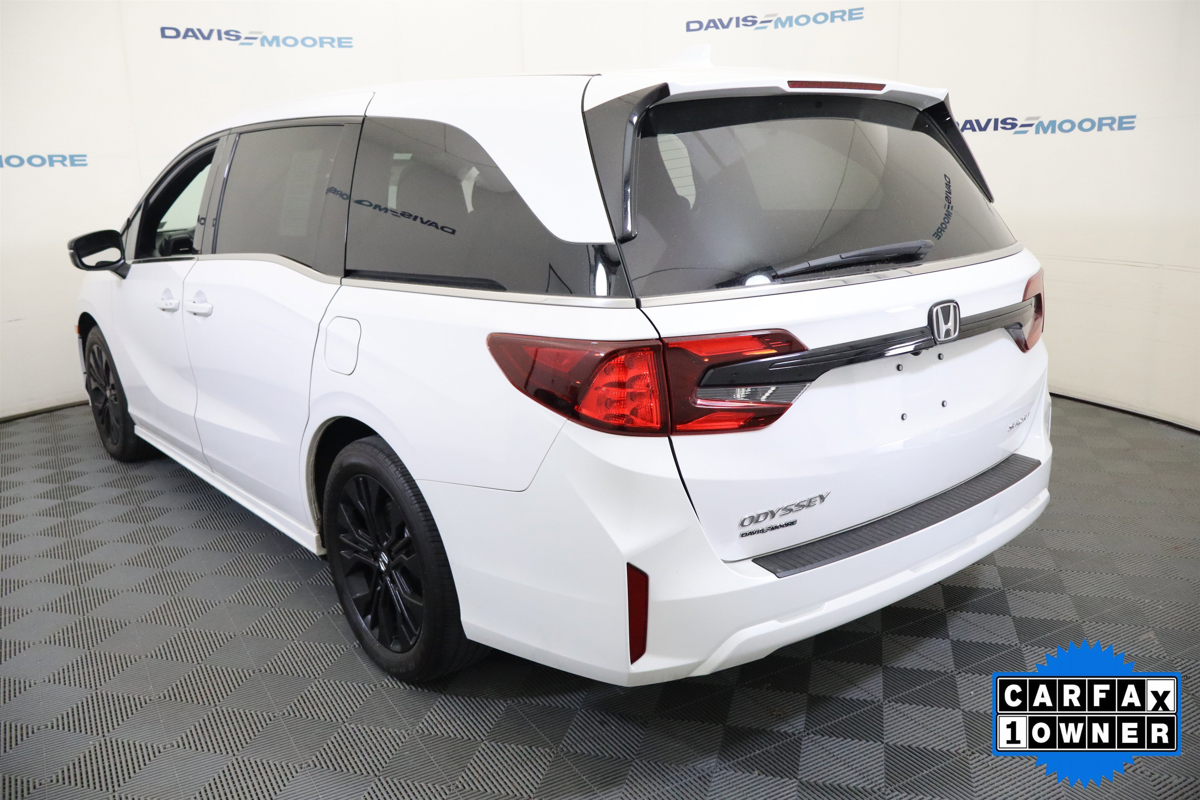 Used 2025 Honda Odyssey Sport-L image 10