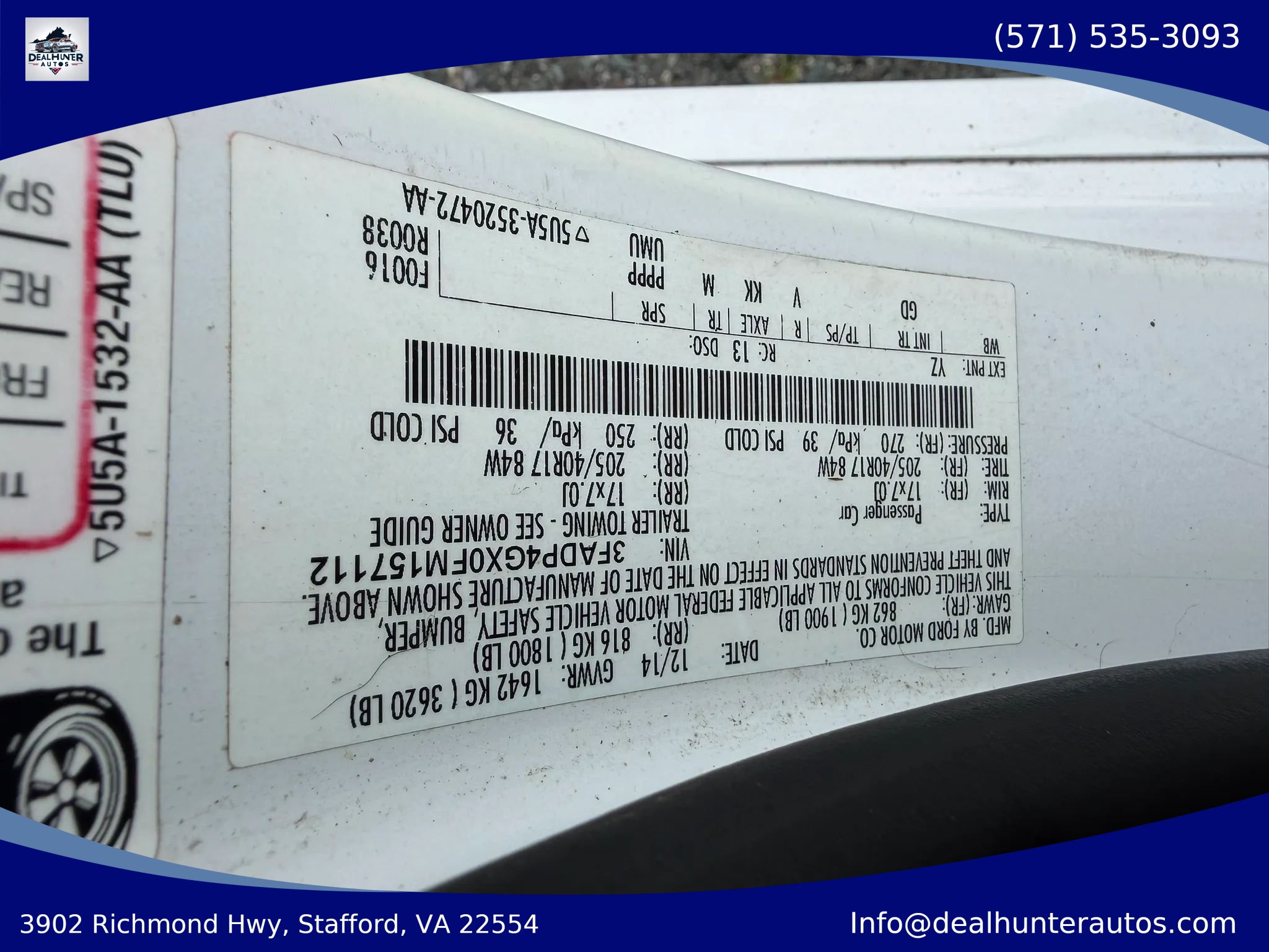 Used 2015 Ford Fiesta ST FWD image 29