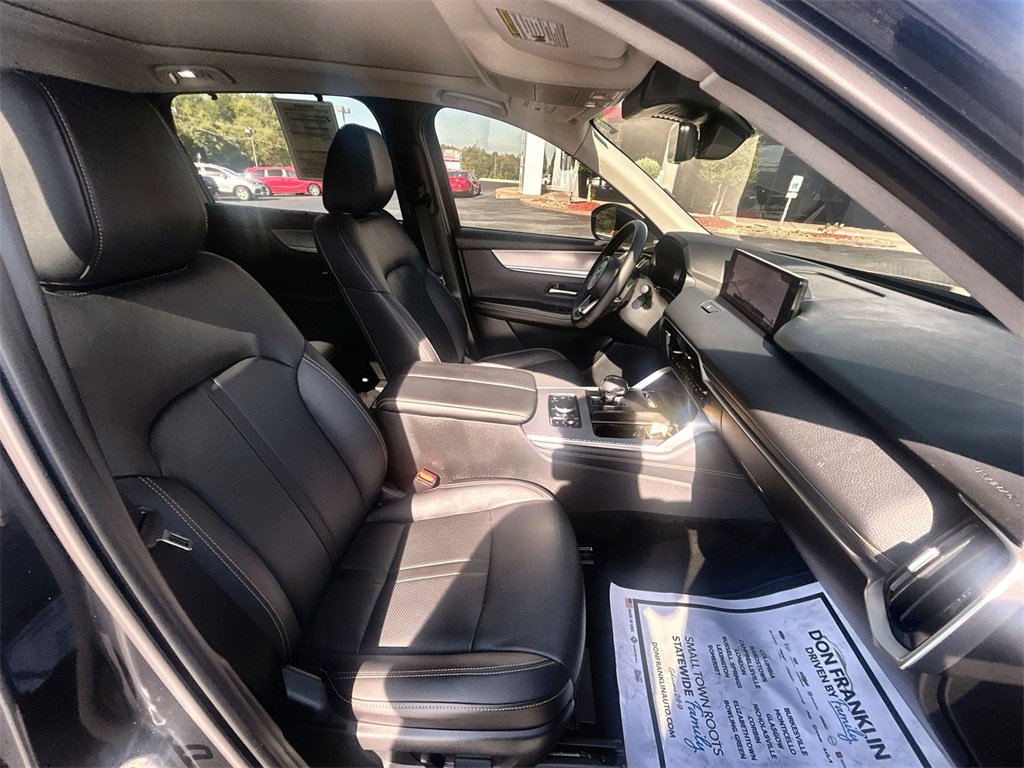 Used 2025 MAZDA CX-90 3.3 Turbo w/ Premium Sport Pkg image 14