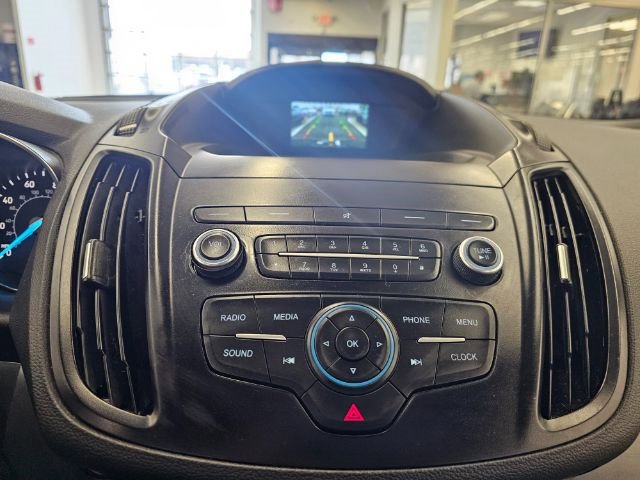 Used 2019 Ford Escape S image 16