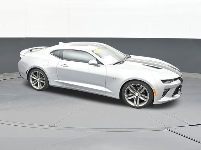 Used 2018 Chevrolet Camaro SS RWD image 64
