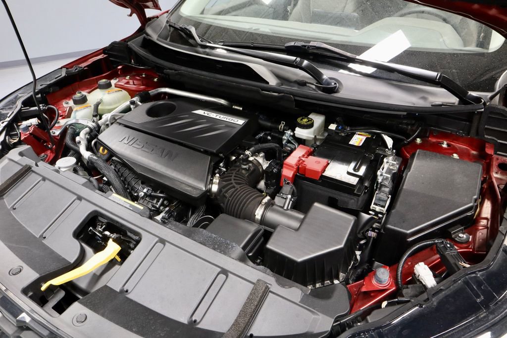 Certified 2023 Nissan Rogue SV image 15