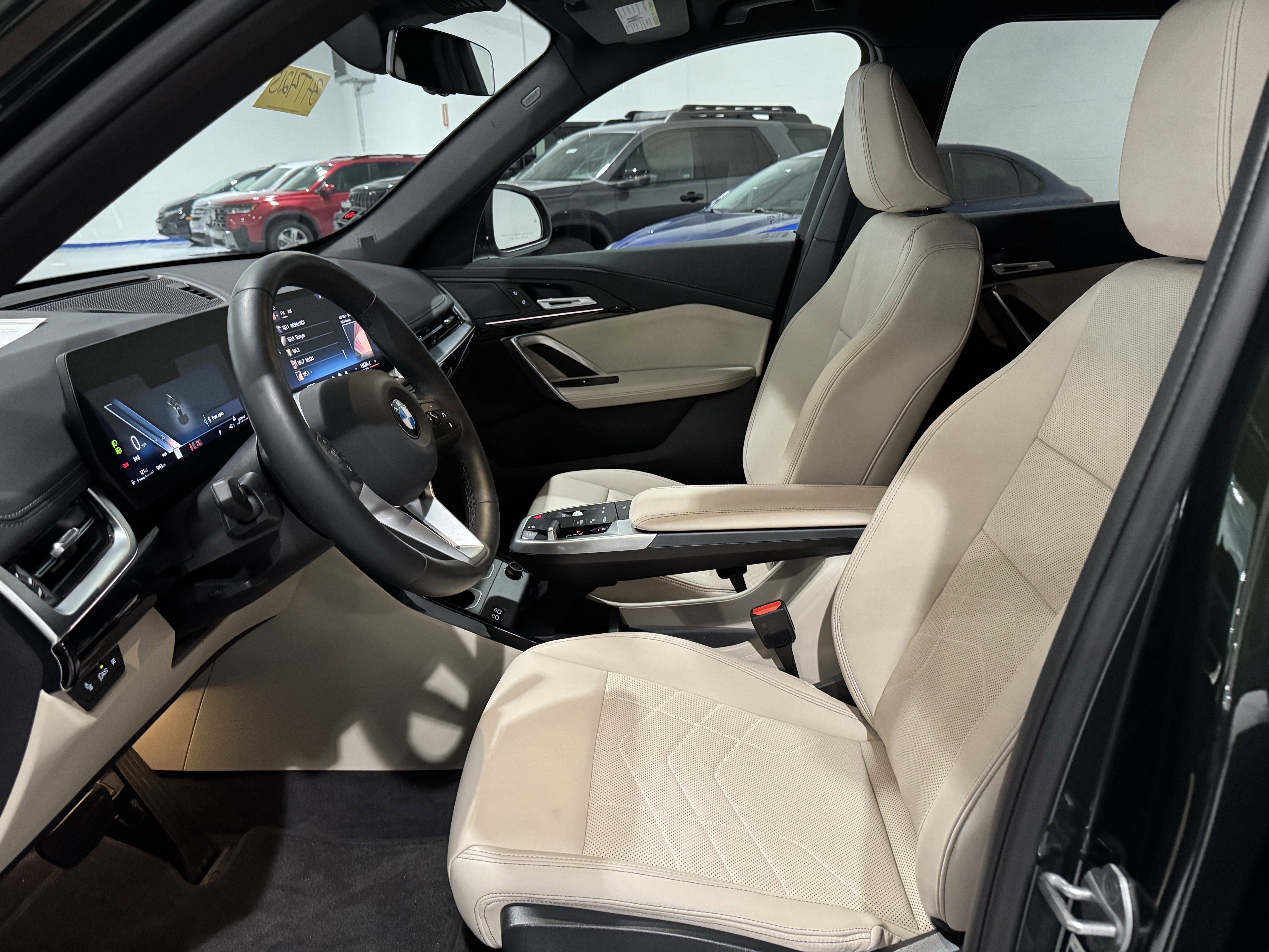 Used 2025 BMW X1 xDrive28i w/ Convenience Package image 4