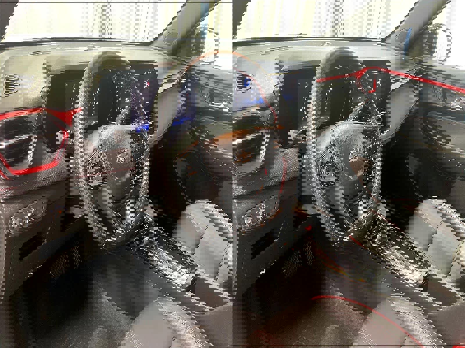 Used 2024 Chevrolet TrailBlazer RS w/ Driver Confidence Package image 8