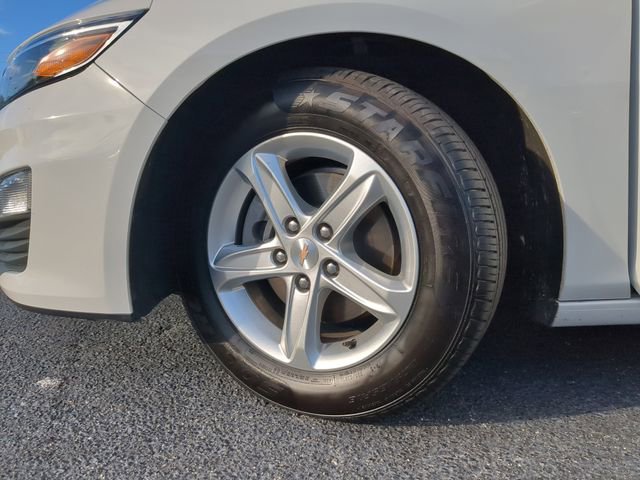 Used 2024 Chevrolet Malibu LT image 35