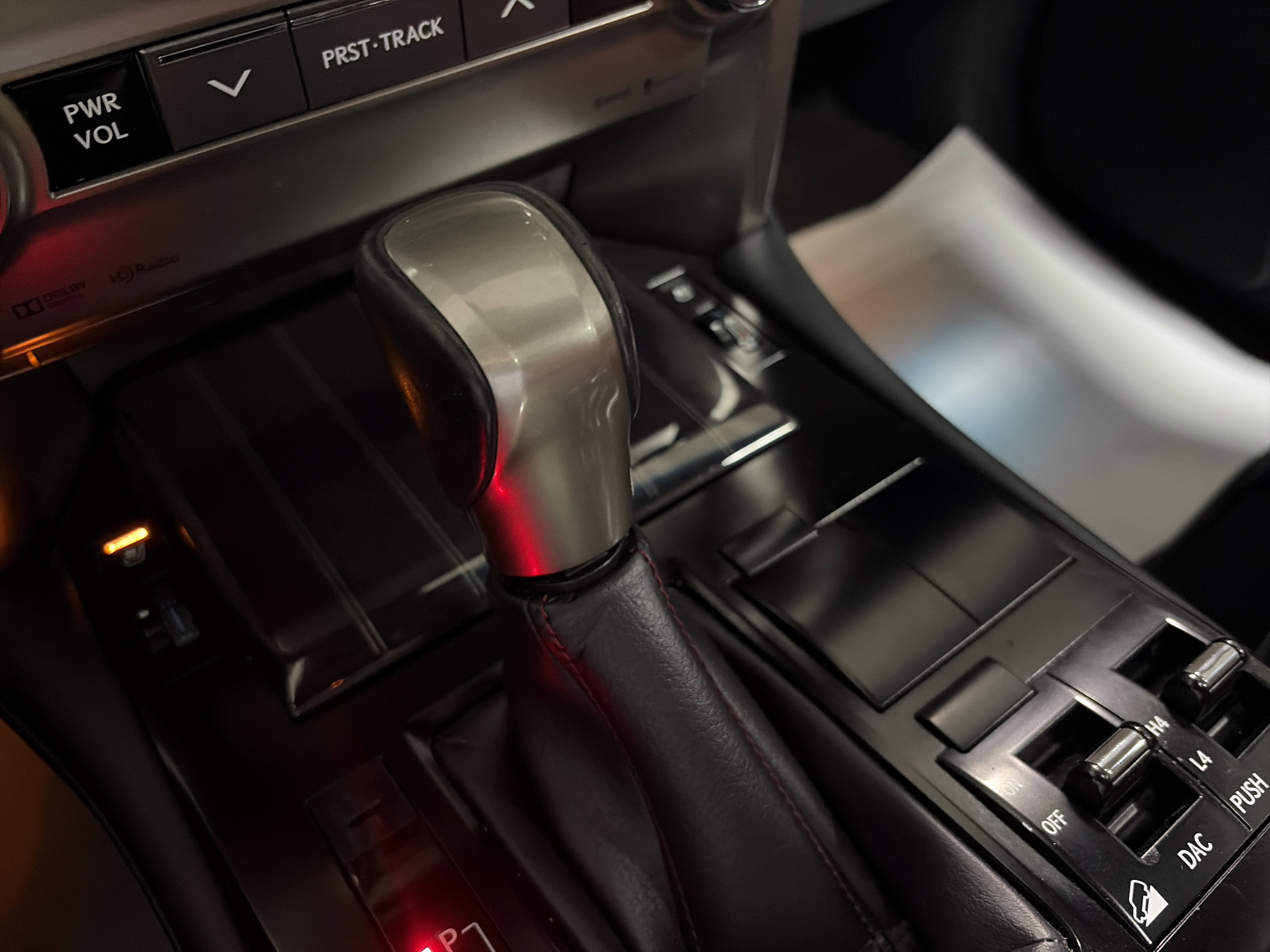 Used 2021 Lexus GX 460 Premium w/ Premium Package image 26