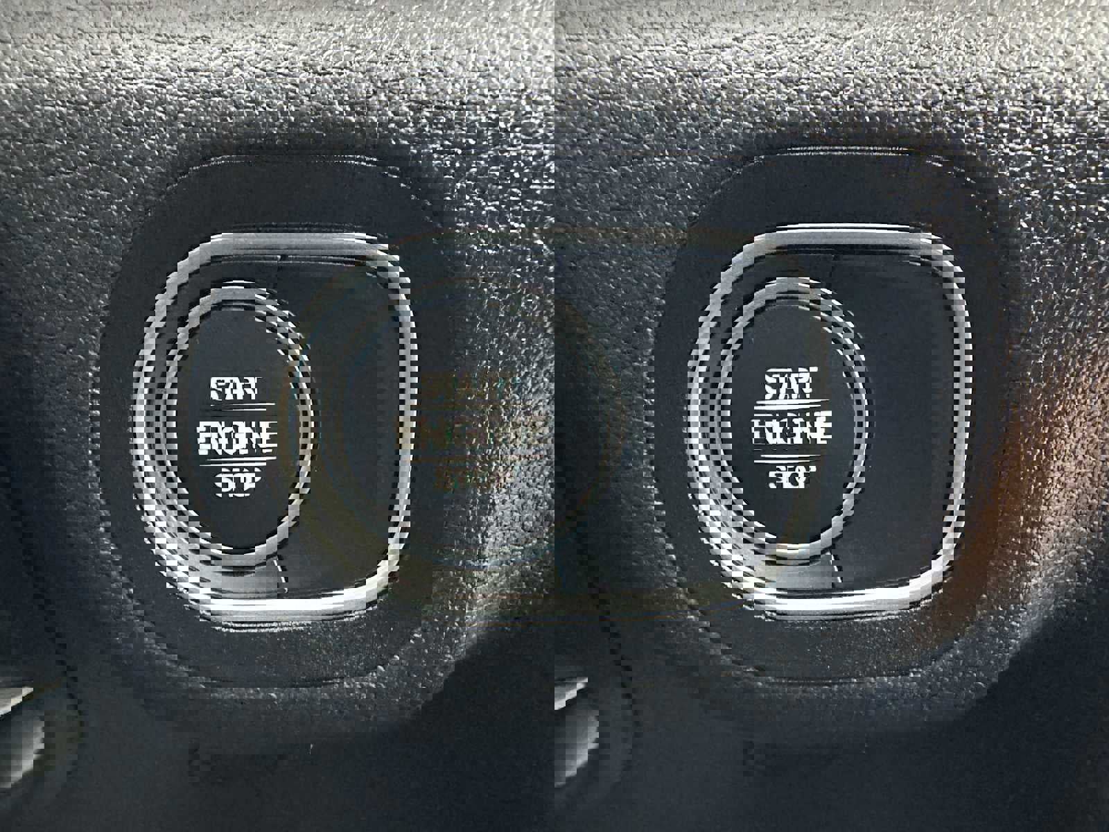 Used 2025 Mercedes-Benz GLE 450e 4MATIC image 39