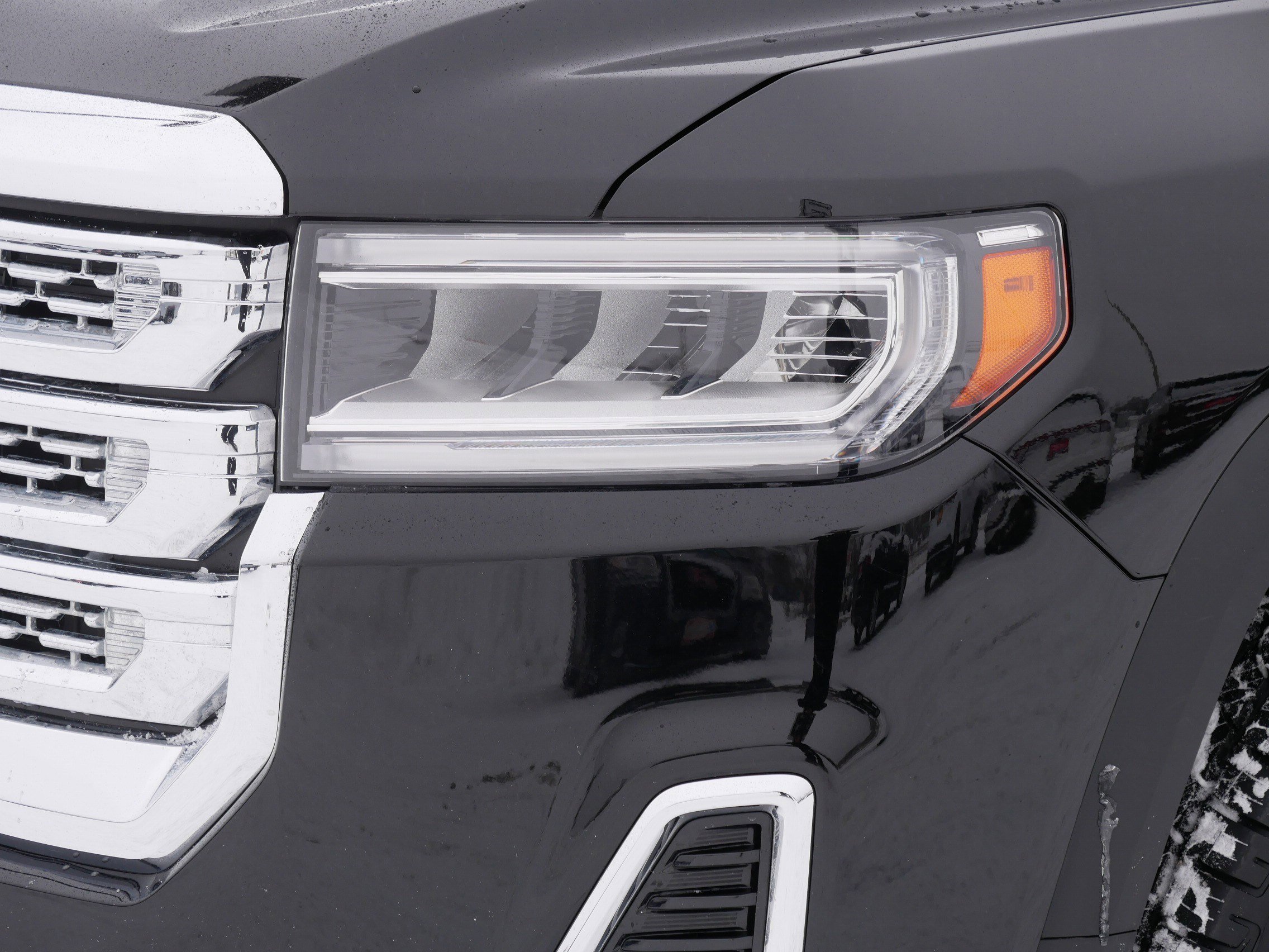 Used 2023 GMC Acadia SLT w/ Technology Package image 16