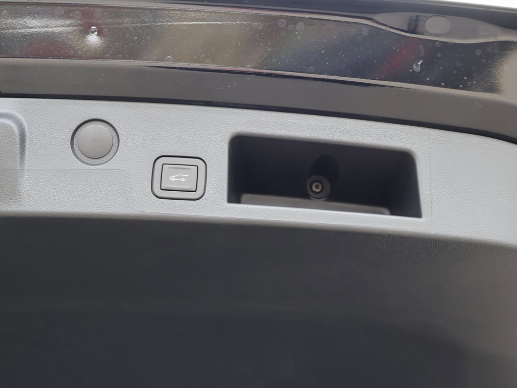 New 2026 GMC Terrain Elevation w/ Elevation Premium Package image 29