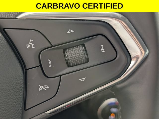 Certified 2025 Chevrolet Trax LT w/ LT Convenience Package FWD image 16