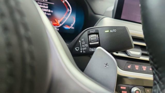 Used 2025 BMW X4 xDrive30i image 44