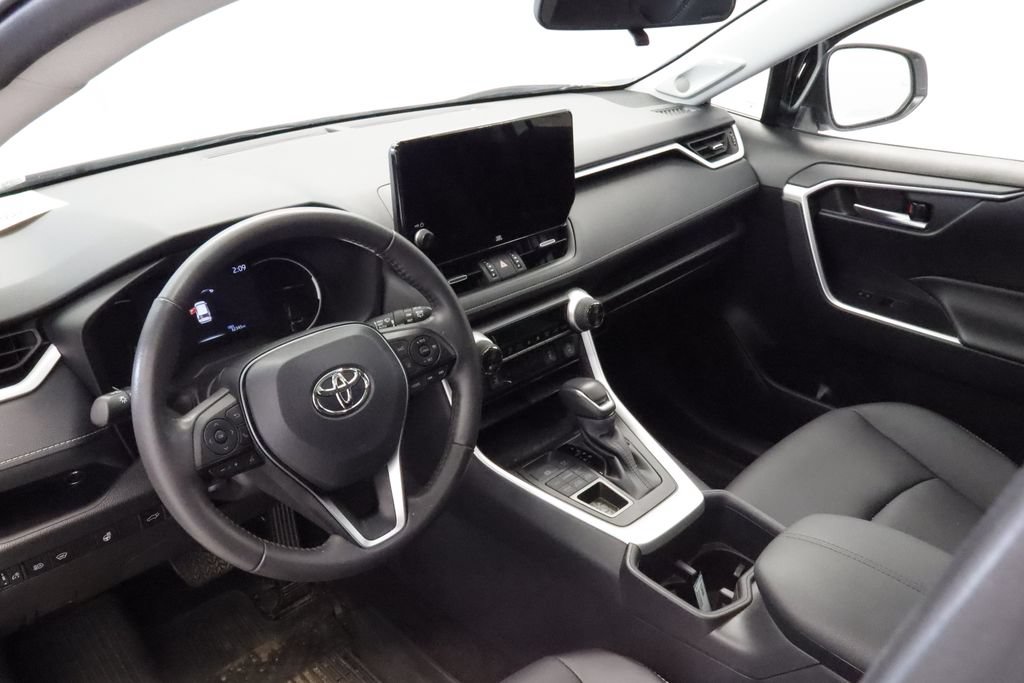 Used 2025 Toyota RAV4 XLE Premium w/ Weather Package AWD/4WD image 14