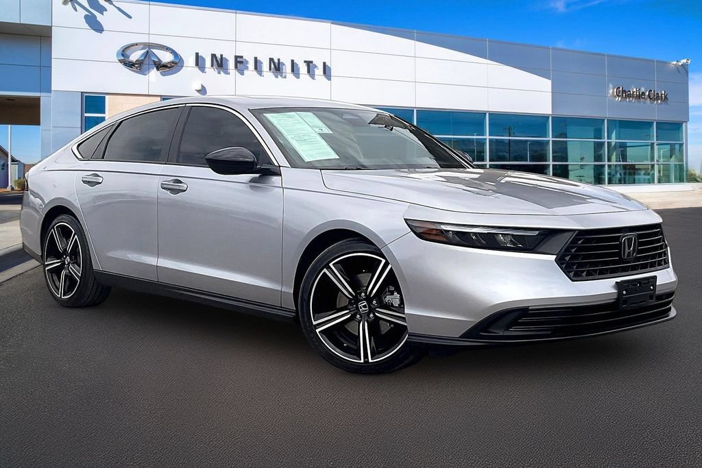 Used 2025 Honda Accord Sport image 12