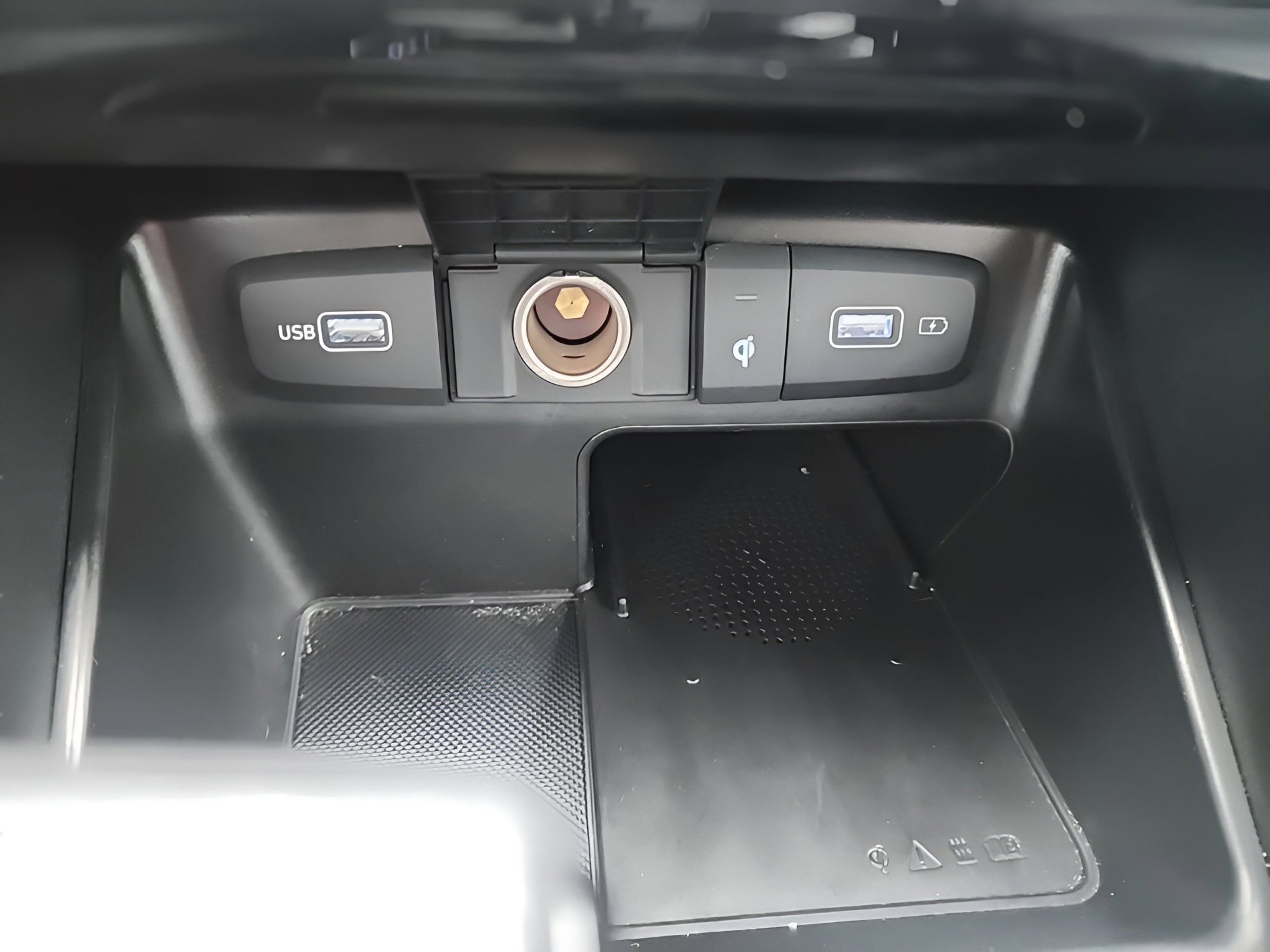 Used 2024 Hyundai Santa Cruz SEL w/ Activity Package image 25