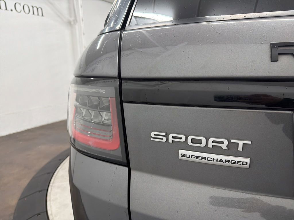Used 2018 Land Rover Range Rover Sport Supercharged AWD/4WD image 11