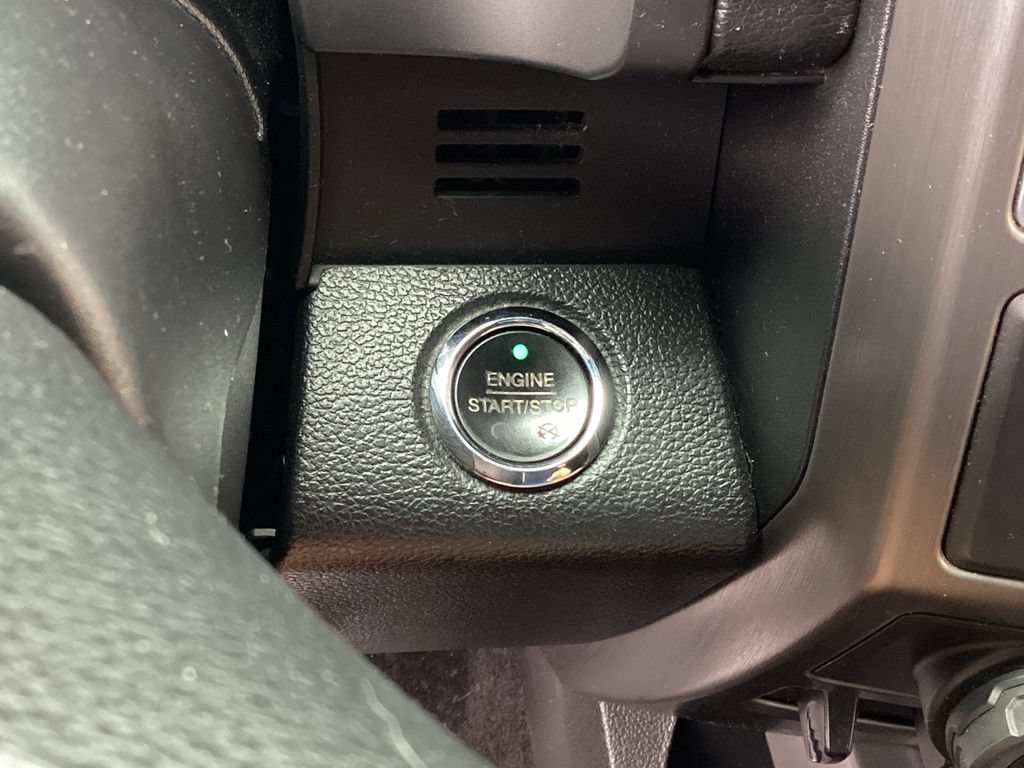 Used 2016 Ford F150 Limited AWD/4WD image 36